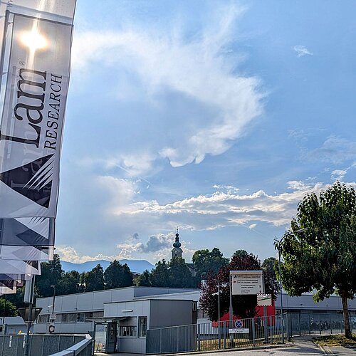 Außenaufnahme von Lam Research am Standort Villach