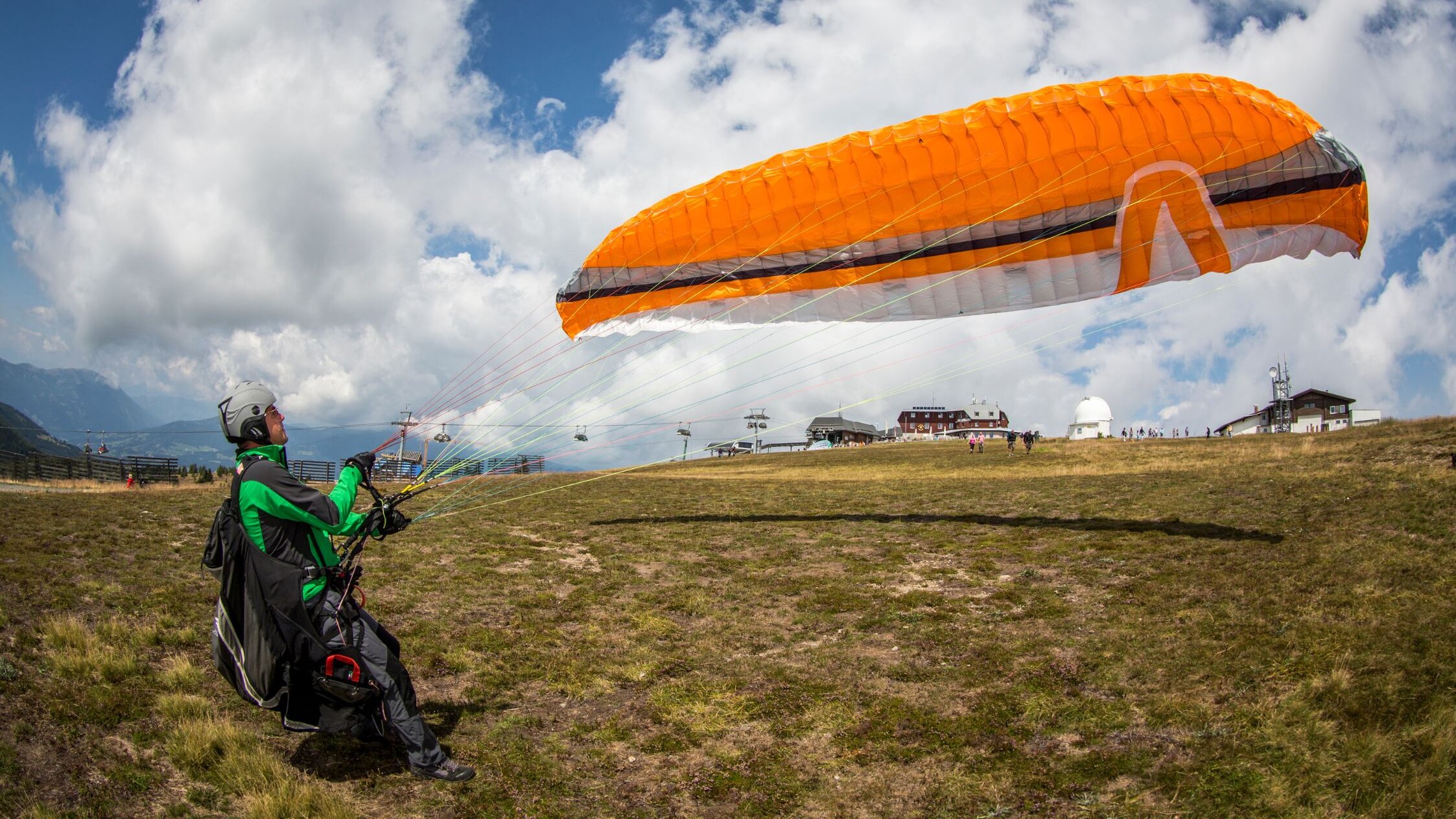 Paragliding 