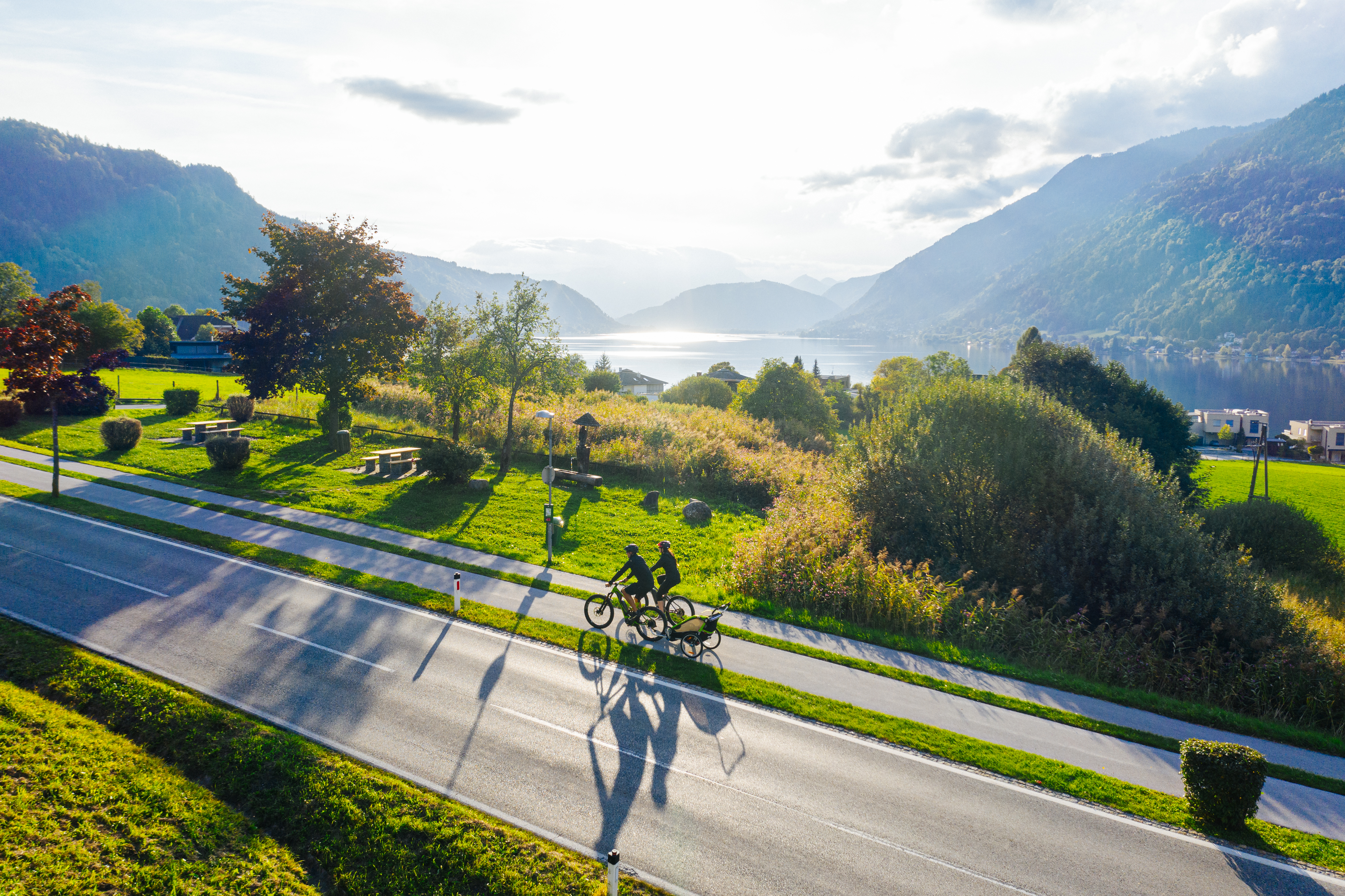 Breathtaking cycling trail in Ossiacher See